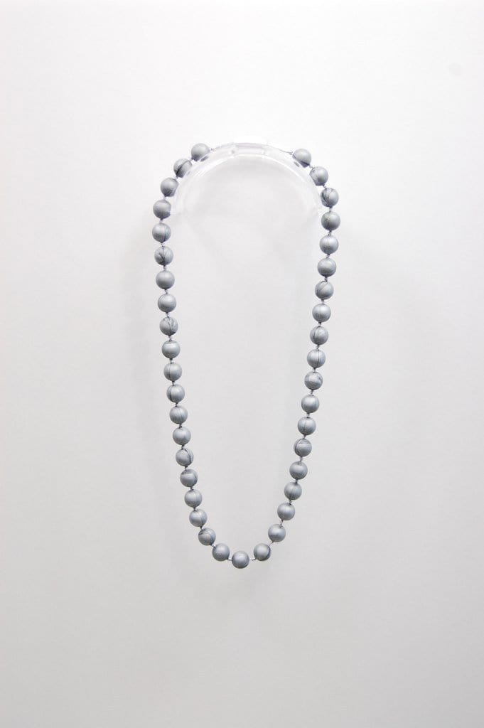 Gumeez Pearlized Necklace